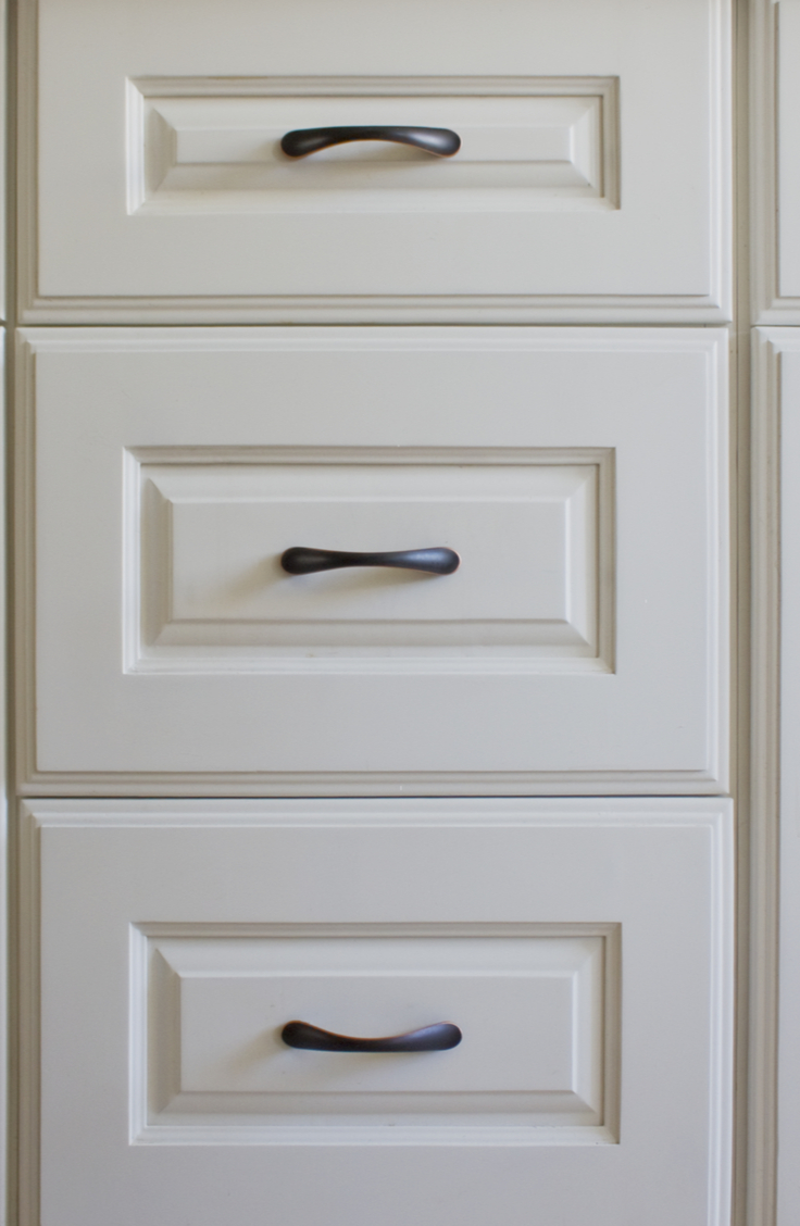 How To Clean Greasy Kitchen Cabinets: Vinegar, Baking Soda-Cleaning-wrappedinrust.com