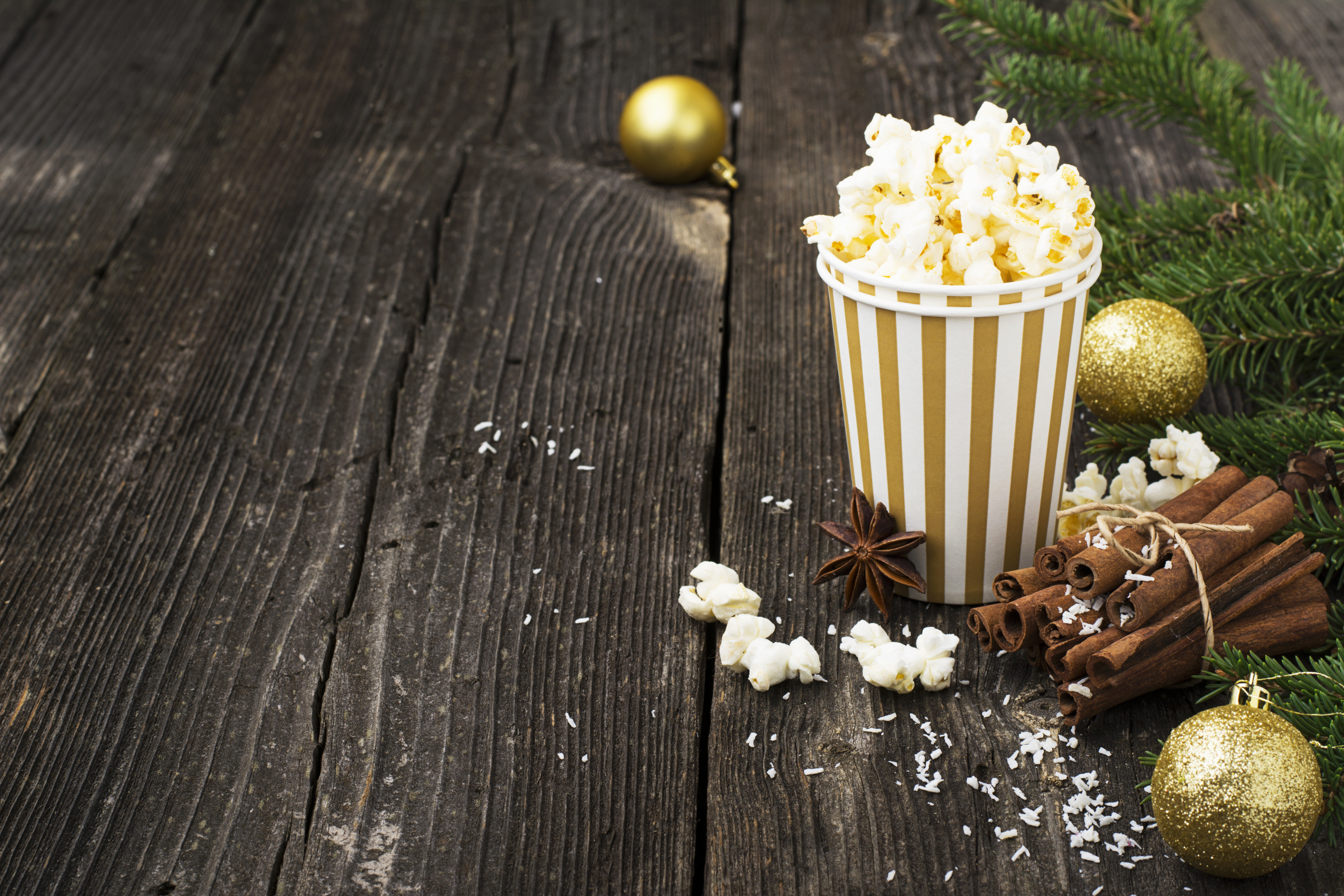 Looking for a good Christmas movie to snuggle up and watch this winter? These Hallmark Christmas movies should be at the top of your list.