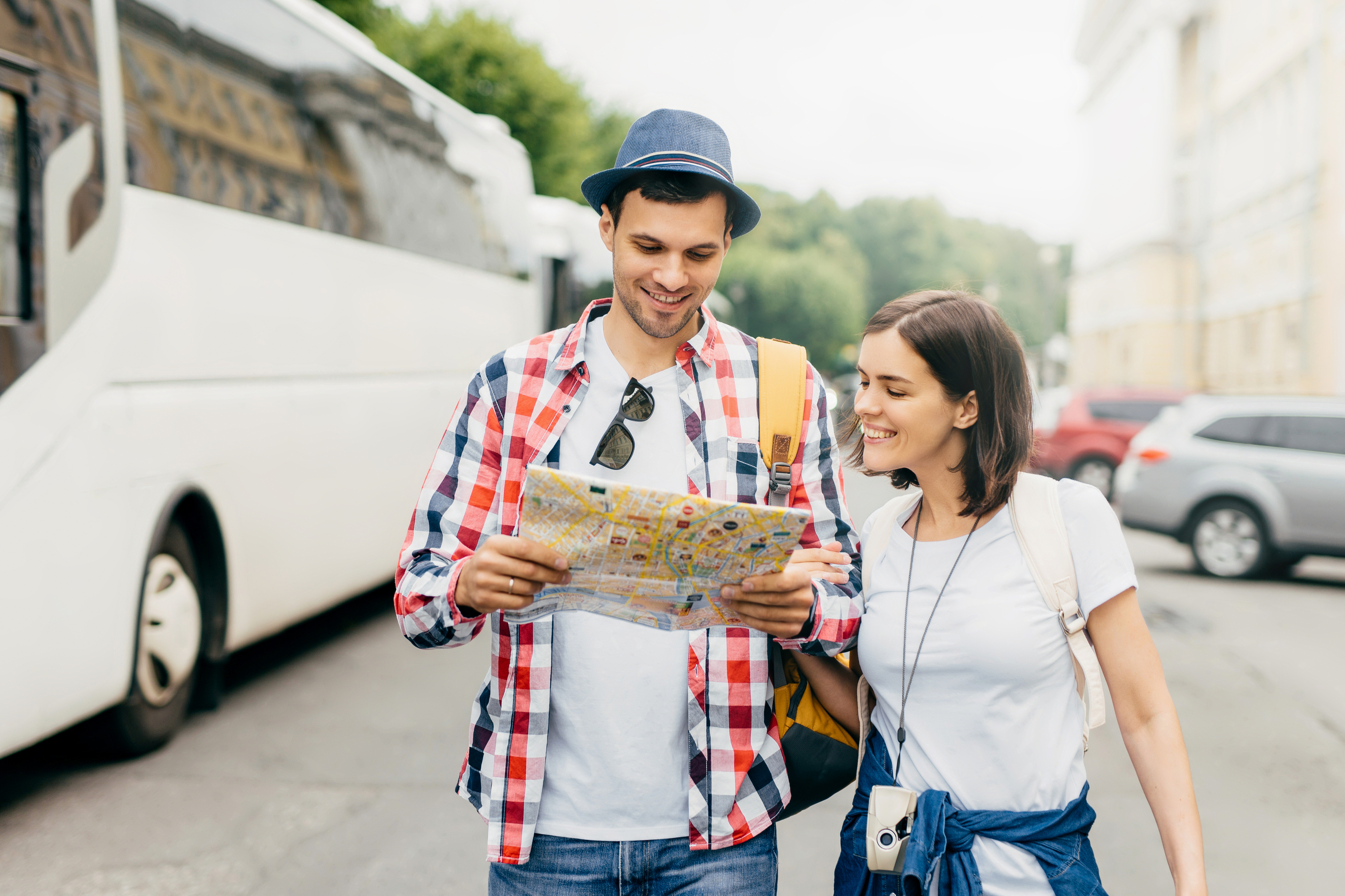 European travel | inexpensive European travel | how to travel Europe | cheap travel | bus | Euroline