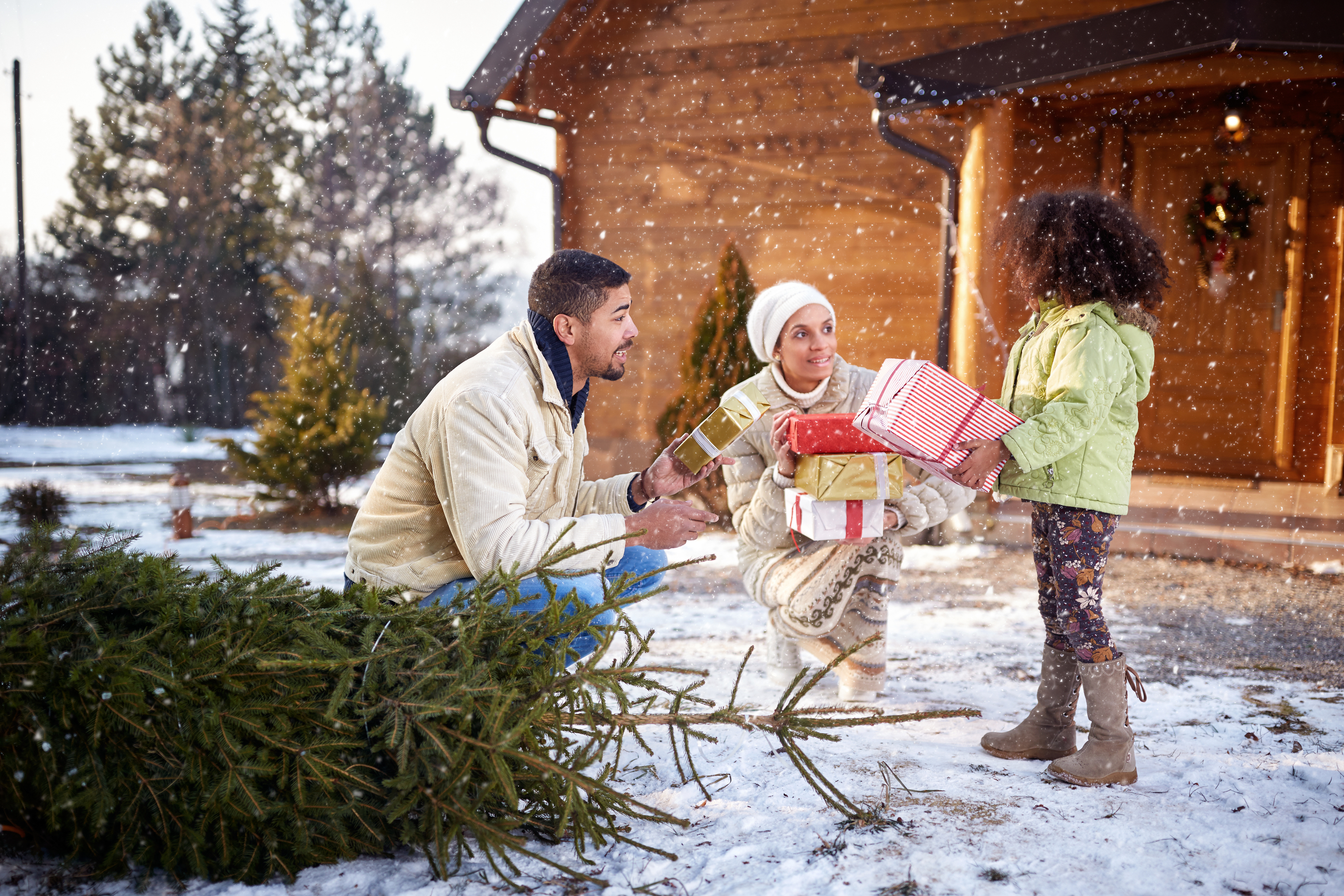Every year we struggle with coming up with fun things to do for the 12 days of Christmas. These 12 days of Christmas ideas are so fun and easy to do.