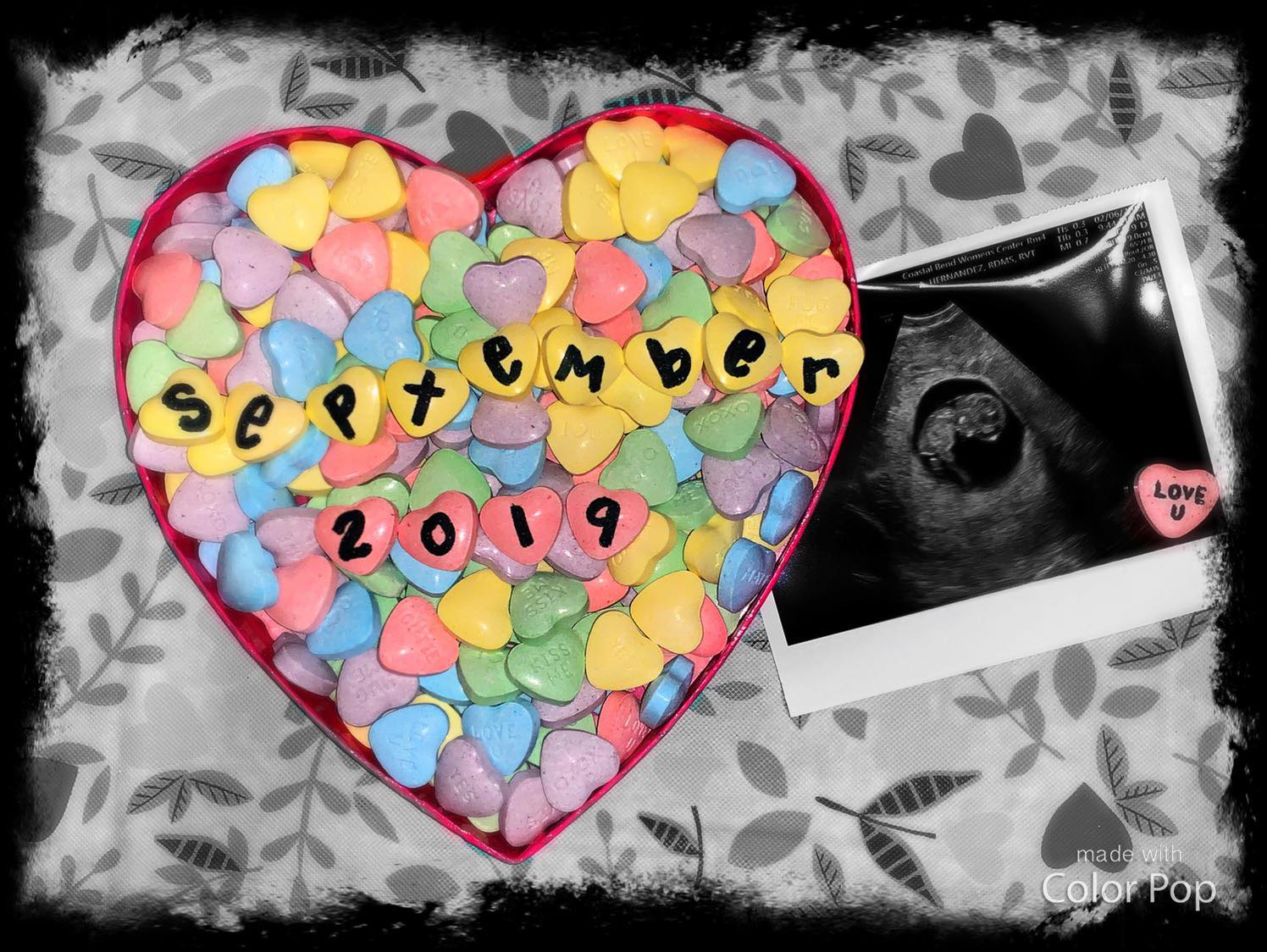 Valentine's Day is the perfect time to announce your pregnancy. These Valentine's Day pregnancy announcement ideas will definitely spread the love! Look here for more ideas.