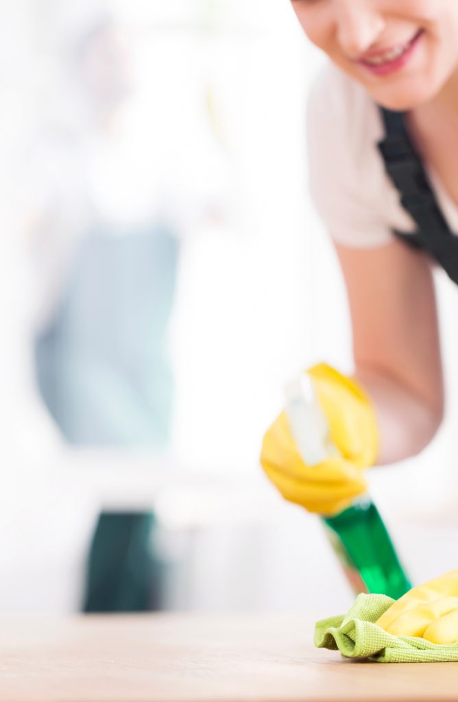 Are you getting a little restless during quarantine? I can completely relate! If you're getting bored of the usual, why not deep clean the nooks and crannies of your house? After all, cleaning IS the best way to get rid of the virus. Check out these cleaning tips for the home and car. They'll change your life.