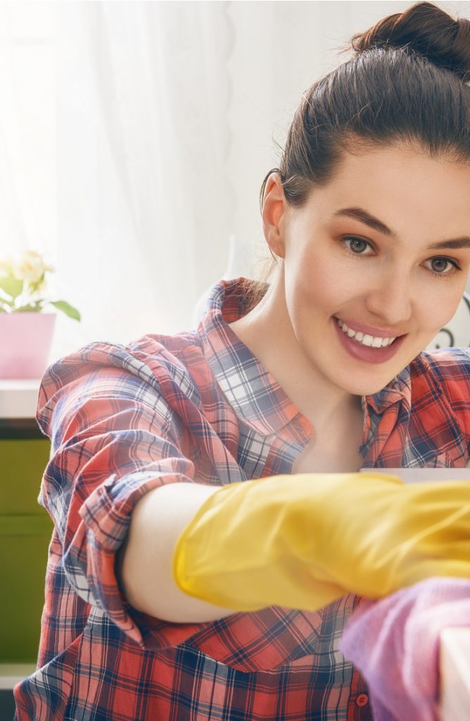 Are you getting a little restless during quarantine? I can completely relate! If you're getting bored of the usual, why not deep clean the nooks and crannies of your house? After all, cleaning IS the best way to get rid of the virus. Check out these cleaning tips for the home and car.