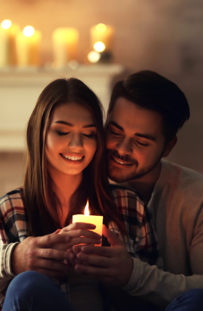 When everything is closed, options for dates can seem thin. It's easy to get in the habit of watching the latest show on Netflix while you surf your phones. Boring! Put away those phones, turn off the TV, and try one of these indoor date ideas instead! These activities are a surefire way to connect as a couple. You can't go wrong with a creative campfire cookout!