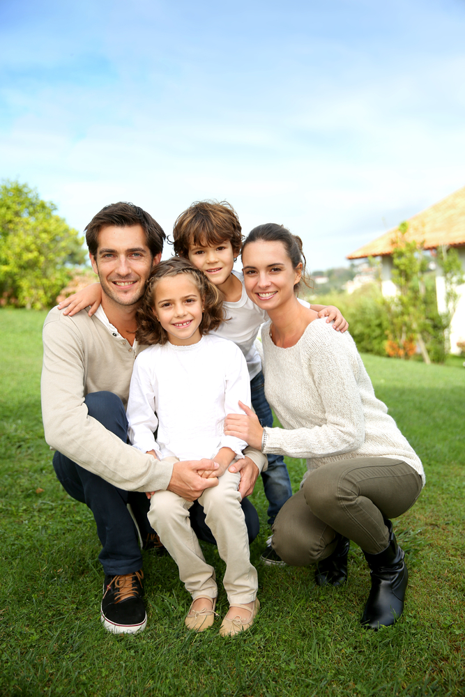 The sun's out which means it's time for family pictures! Are you hiring a photographer for formal photos? Or DIYing it for something casual and fun? Either way, having a color scheme is the best way to ensure your photos come out picture perfect. Take a look at some of these SUNsational summer family picture outfits. You will love the way your picture turn out!