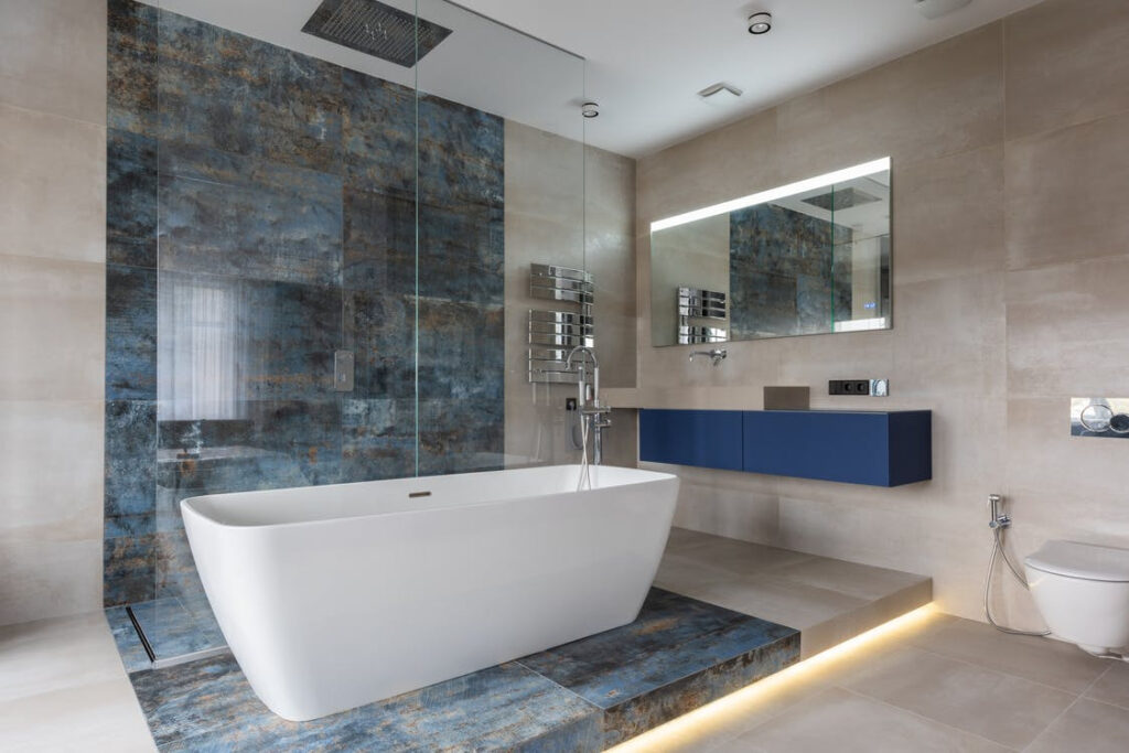 Tin bathtub in white color